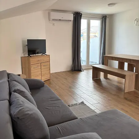 Apartman Sobe Isic Veliko Gradište